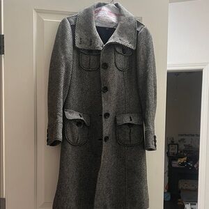GAP Herringbone Wool Blend Coat – Classic Tailored Winter Coat
